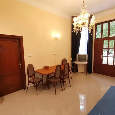 Kastély Appartamento *